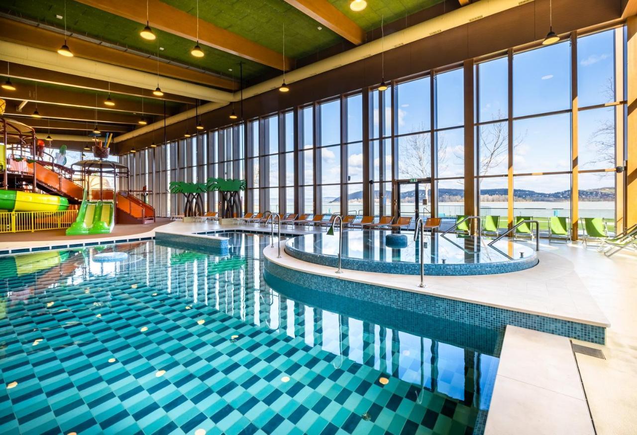 Szántód Moevenpick Balaland Resort Lake Balaton מראה חיצוני תמונה